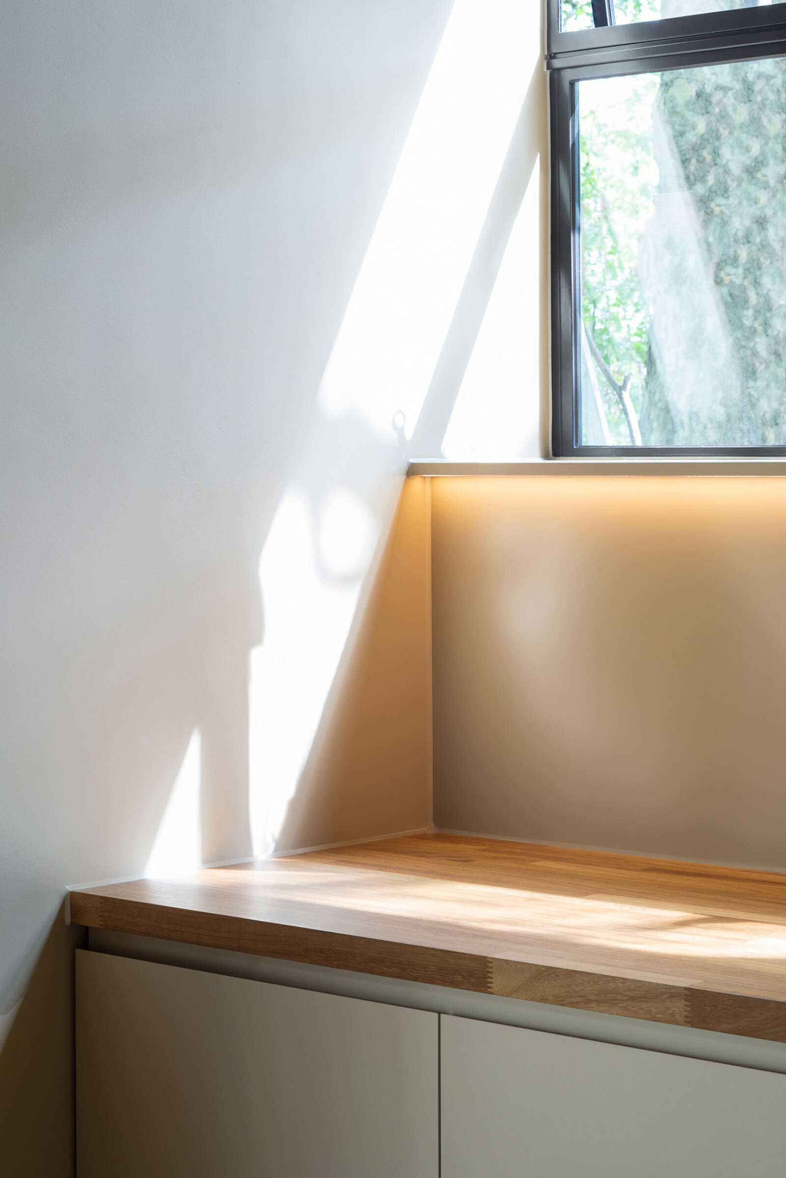 64 Old Church Street Chelsea designed by Apt Architects London 