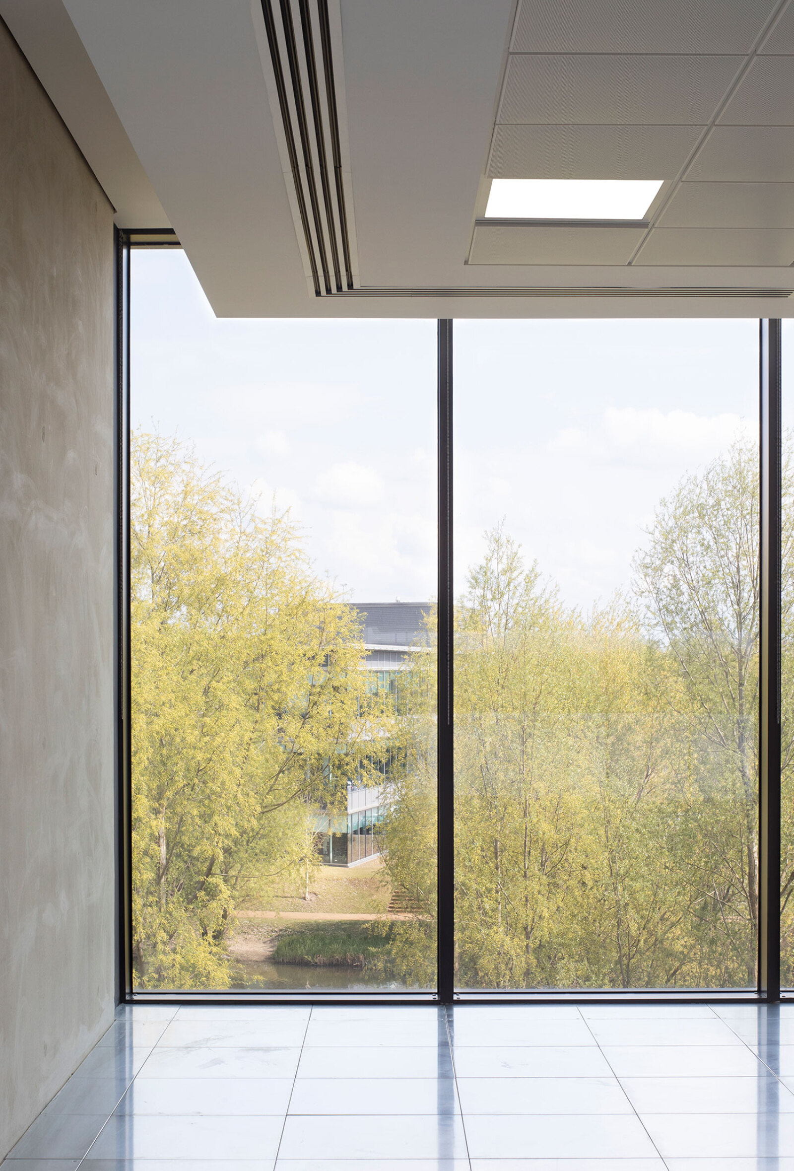 400 & 450 Longwater Avenue Reading, Designed by Apt Architects London 