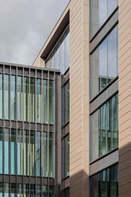 400 & 450 Longwater Avenue Reading, Designed by Apt Architects London 