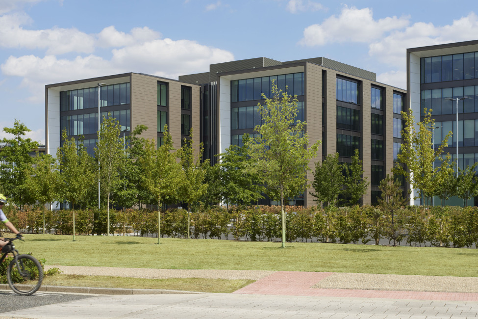 400 & 450 Longwater Avenue Reading, Designed by Apt Architects London 